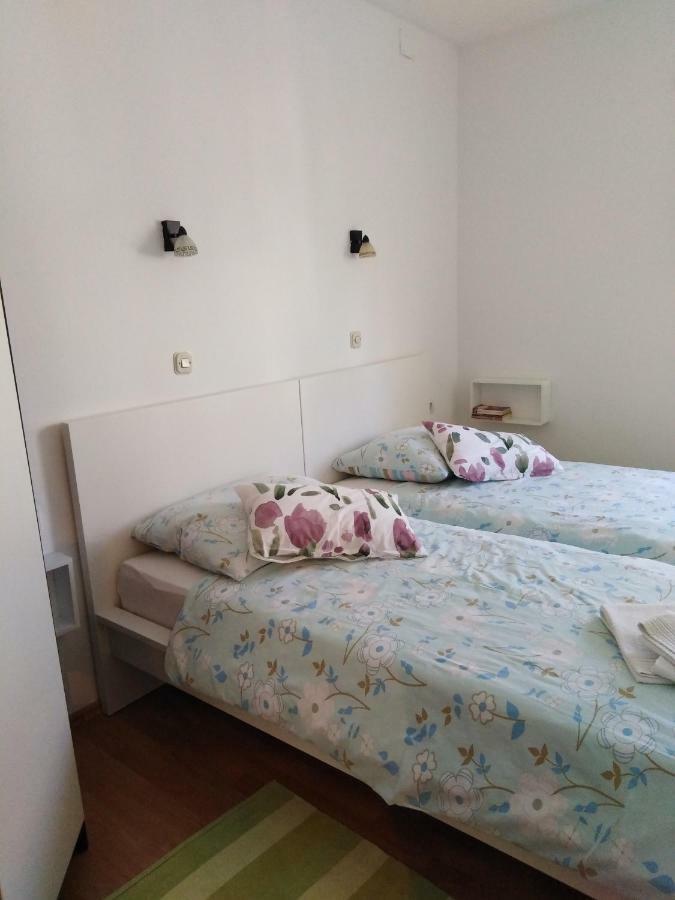 Apartments Neno 普拉 外观 照片